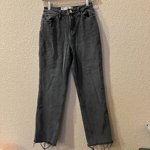 Hollister Curvy Ultra High-Rise 90s Vintage Straight Junior's Black Jeans 1R